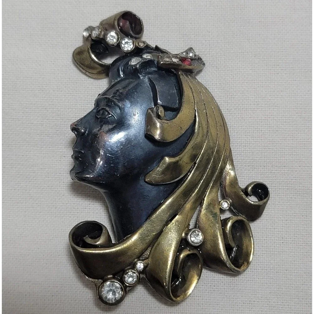 Unsigned 1941 Black Starr & Gorham Glamour Head Showgirl Pin Brooch RARE READ‎